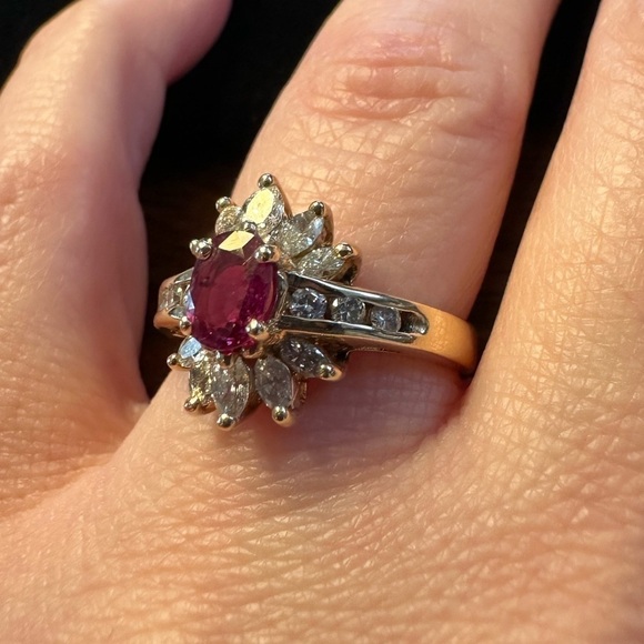 Genuine 14K Ruby & Diamond Ring - Size 6.5 - Vintage - Picture 9 of 12